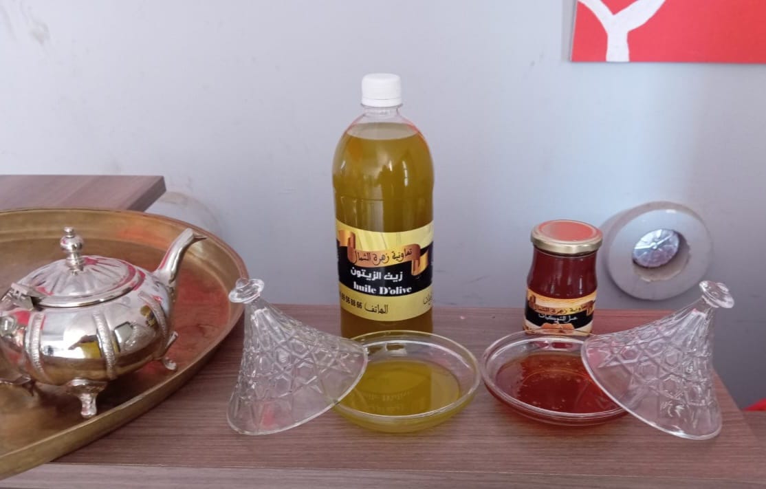 huile d'olive (زيت الزيتون) huile d'olive (زيت الزيتون)